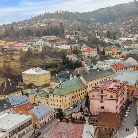 Stiavnica 아파트 *