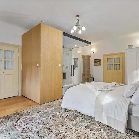 아파트 Stiavnica Banská Štiavnica