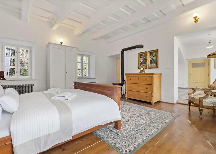 Stiavnica Διαμέρισμα